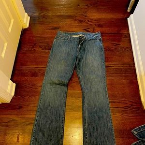 Gap long and lean flare stretch